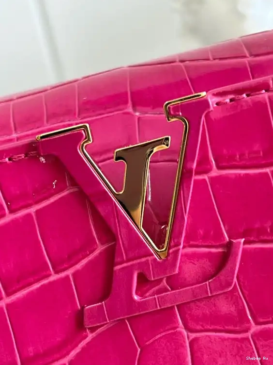 CAPUCINES VUITTON LOUIS BB 0516